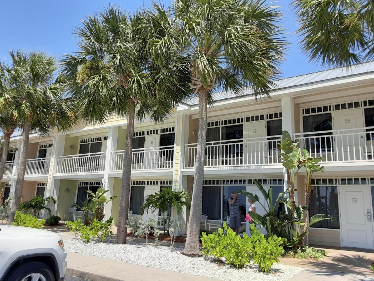 Charming One Bedroom Resort-Style Studio With Pool And Beach Access 러스킨 외부 사진