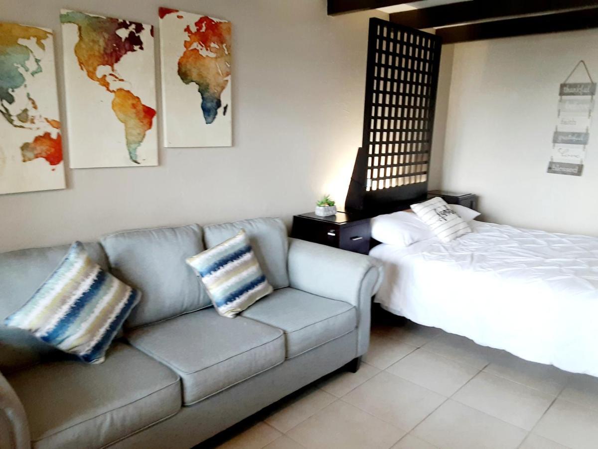 Charming One Bedroom Resort-Style Studio With Pool And Beach Access 러스킨 외부 사진